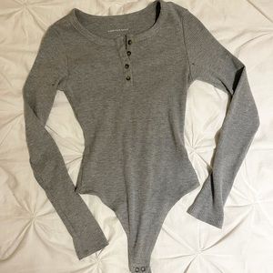 AMERICAN EAGLE RIBBED BODYSUIT